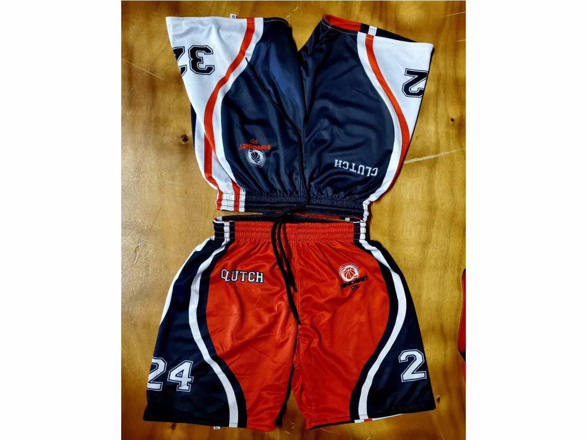 bat Basketball reversible shorts - Image 1